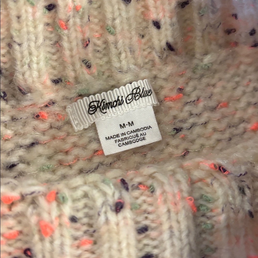 Kimchi Blue Urban Outfitters Gorgeous Sweater Women’s Medium Worn Once - Picture 5 of 8